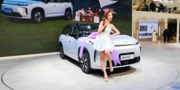 Эксперт Ананьев: Автосалон в Гуанчжоу уступает Пекину, но в этом году есть на что посмотреть — Российская газета