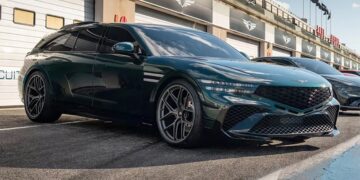 Genesis показал роскошный универсал G90 Wingback