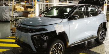 Первый предсерийный электромобиль «Атом» сошел с конвейера