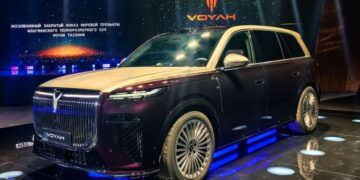 В России прошла премьера большого кроссовера Voyah Taishan — Российская газета